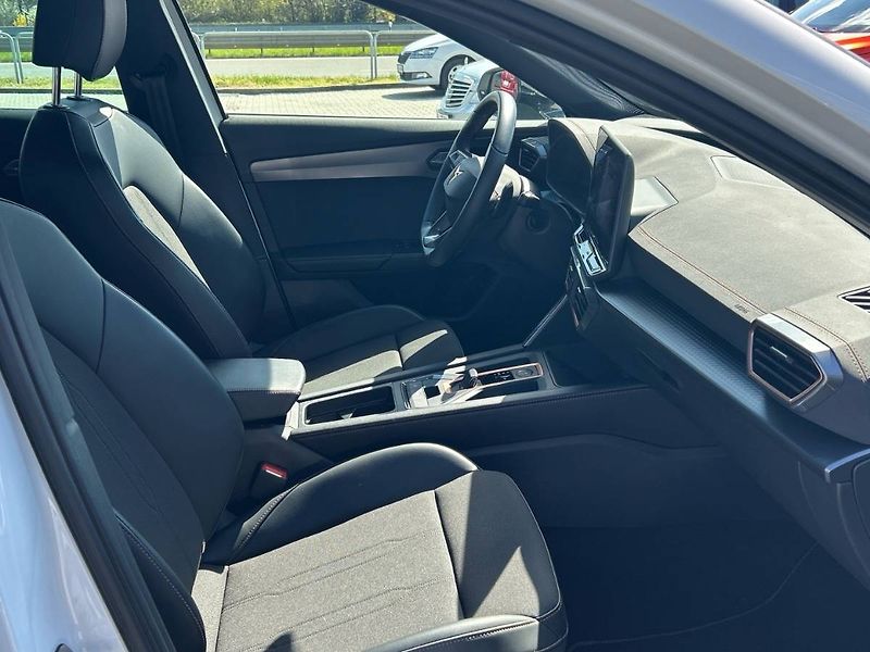 Cupra Formentor (2024) 1.5 eTSI 7DSG REZERVACE - fotka 29 z 30