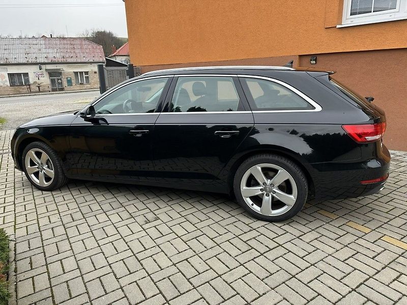 Audi A4 2.0 TDi 140kW Quattro 4x4 - fotka 7 z 26