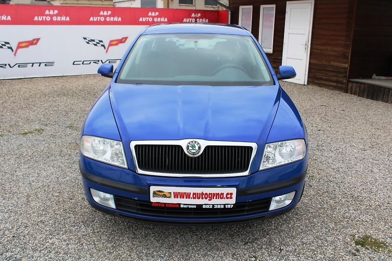 Škoda Octavia (2007) 1,6i AUTOMAT KLIMA EL.OKNA ALU - fotka 2 z 16