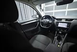 Škoda Octavia 2,0 TDI NAVI KEYLESS VÝHŘEV ČR - náhled 13