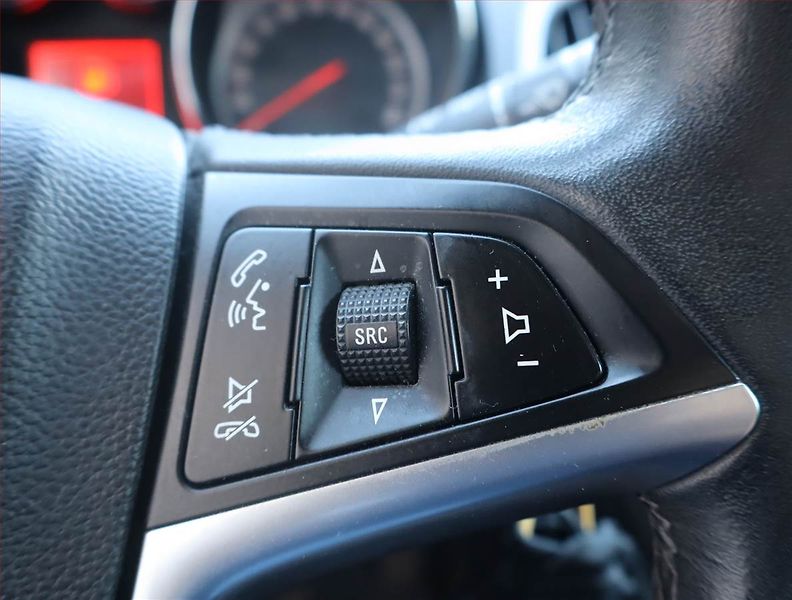 Opel Astra (2014) 1.4 16V, Serv.kniha, Tempomat - fotka 15 z 16