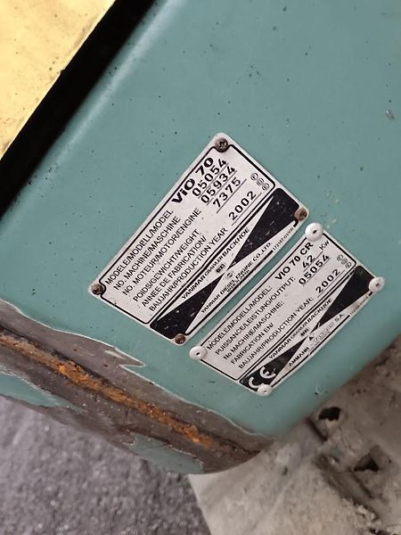 Yanmar (2002)  VIO 70  - fotka 12 z 13