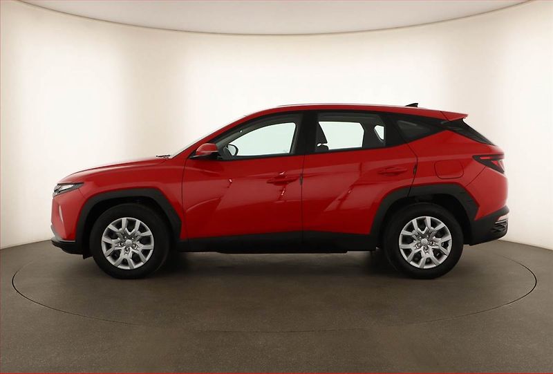 Hyundai Tucson (2022) 1.6 T-GDI - fotka 3 z 12