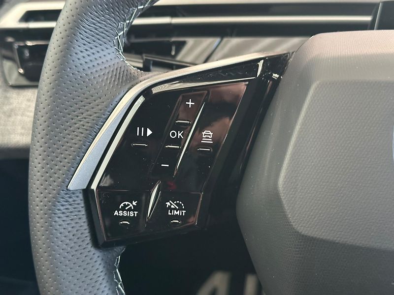Peugeot 3008 (2026) GT Elektromotor 157 kW - fotka 17 z 19