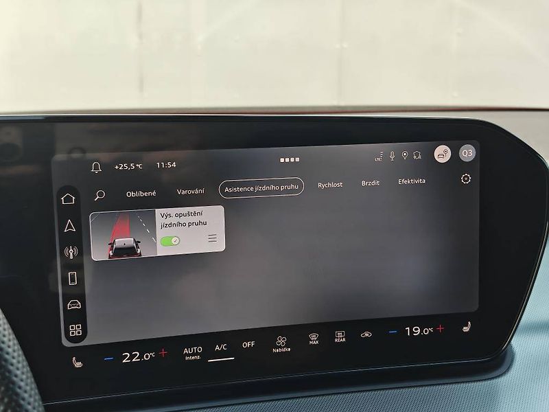 Audi Q3 7STT  1,5 TFSI - fotka 19 z 29