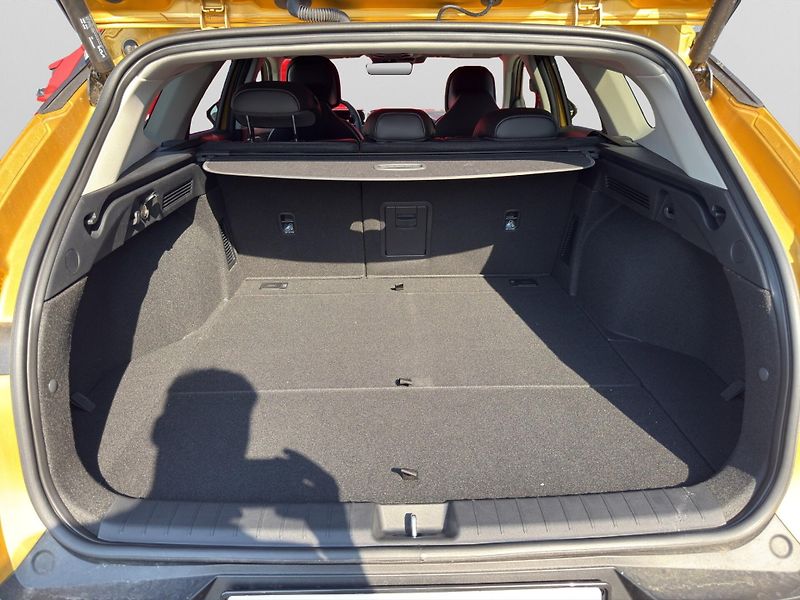 Kia K4 (2026) SW CL4 1,6 T-GDi GPF 7DCT TOP - fotka 14 z 14