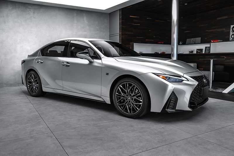 Lexus IS F IS 500F SPORT - fotka 4 z 27
