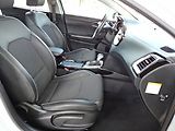 Kia Ceed 1.6GDI PHEV Comfort Tažné - náhled 22