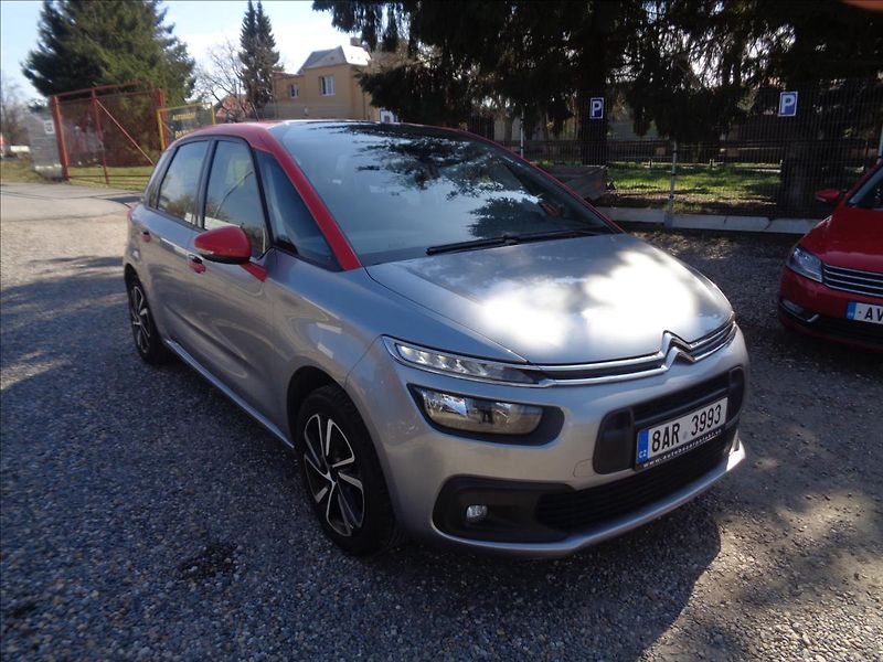Citroën C4 Picasso 1,6 - fotka 7 z 17