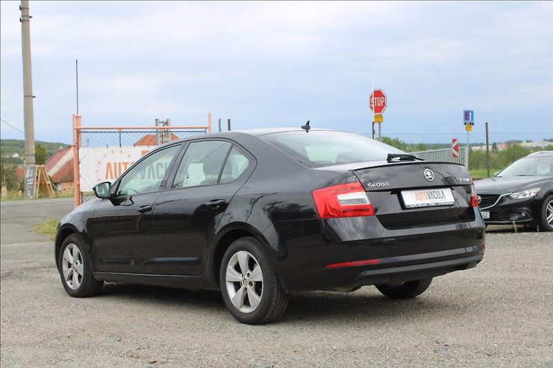 Škoda Octavia 1,5 TSi  AMBITION, DPH, ČR - fotka 7 z 29