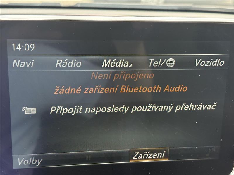 Mercedes-Benz CLA 2,2 220d 130kW,Bi-Xen,Kamera - fotka 16 z 35