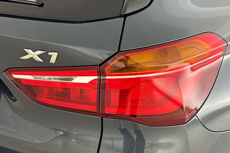 BMW X1 1.8d xDrive - fotka 5 z 23