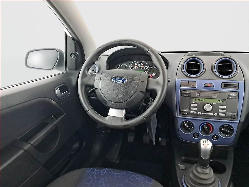 Ford Fiesta (2008) 1.3 i, po STK, jezdí výborně - fotka 7 z 16