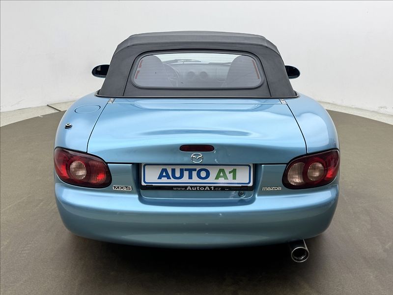 Mazda MX-5 1,8 i NAJETO 52TKM KŮŽE VÝHŘEV - fotka 11 z 34