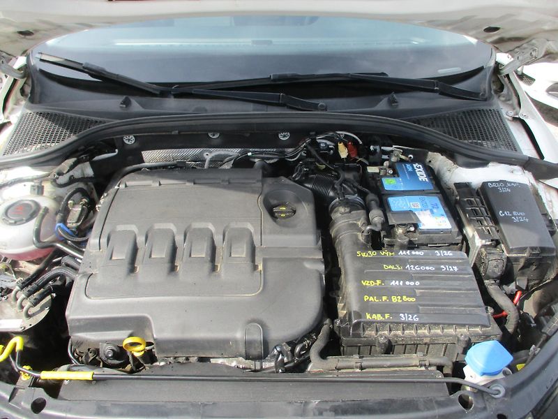 Škoda Octavia (2020) combi III 2,0 TDi - fotka 10 z 10