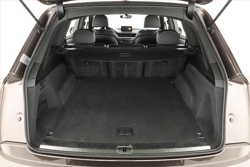Audi Q7 (2017) S-Line 3.0 TDI - fotka 19 z 20