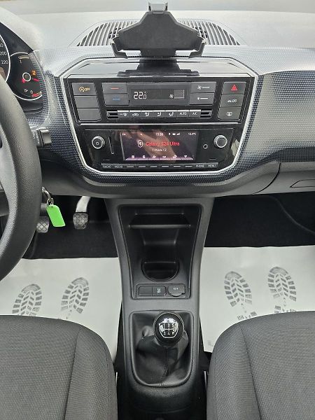 Volkswagen up! CNG KAMERA + DIGIKLIMA ČR - fotka 14 z 28