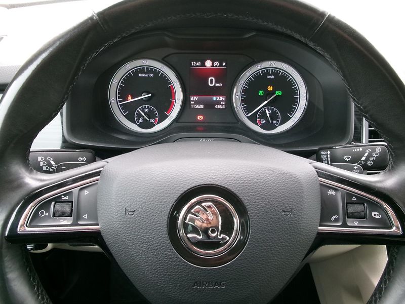 Škoda Kodiaq (2018) 2,0TSI 4x4 DSG NAVI ALU ČR - fotka 39 z 55