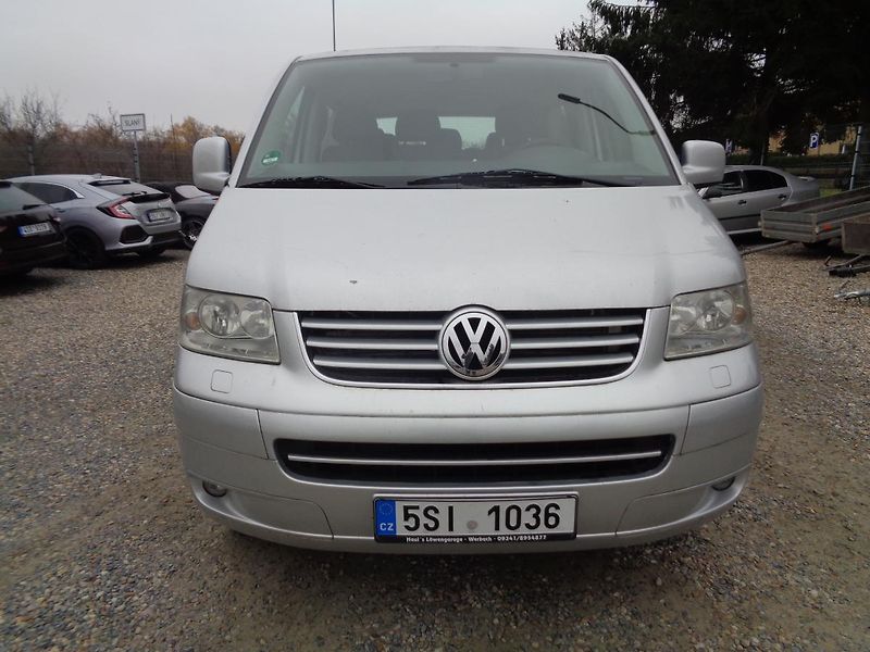 Volkswagen Caravelle 2,5 TDI  4x4 - fotka 2 z 16