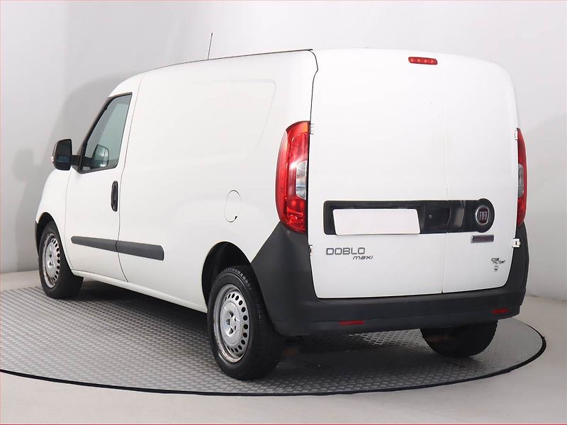Fiat Dobló (2016) Maxi 1.6 MultiJet, SR, DPH - fotka 4 z 11