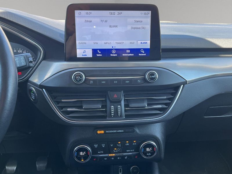 Ford Focus (2019) 1.5 EcoBlue 88kW, ČR, Navi - fotka 13 z 23