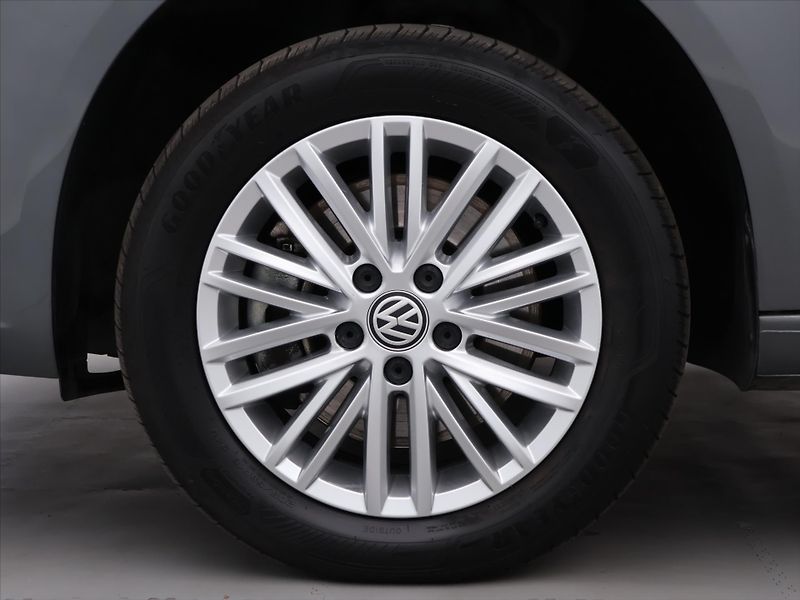 Volkswagen Caddy 1,4 TSI 92kW Maxi 7-Míst Xenon - fotka 23 z 30