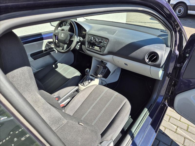 Seat Mii 1,0 i Klima Navi ESP - fotka 17 z 26