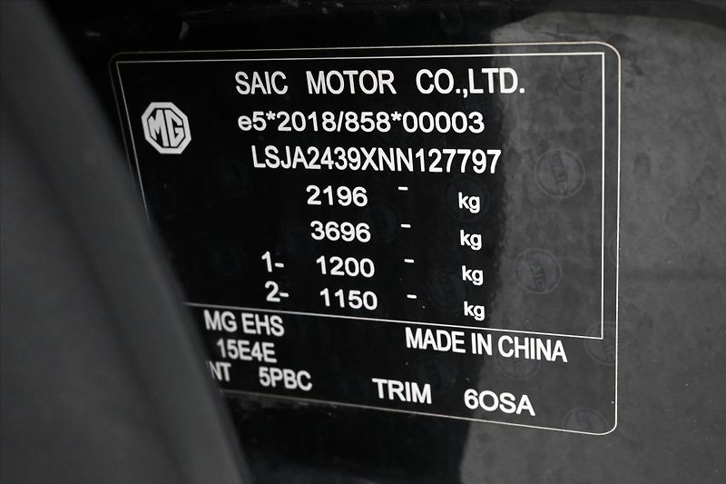 MG EHS 1,5 TGI 190 kW Luxury Záruka a - fotka 12 z 32