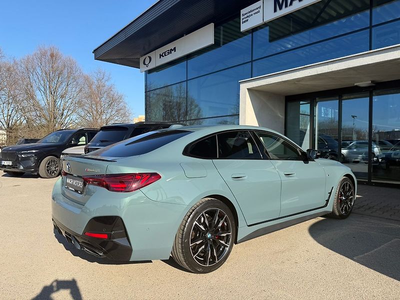BMW Řada 4 M440i xDrive GranCoupé 09/2025 - fotka 7 z 23
