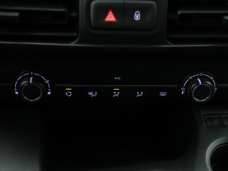 Peugeot Rifter 1,5 HDI Active CZ 1.Maj DPH - fotka 15 z 23