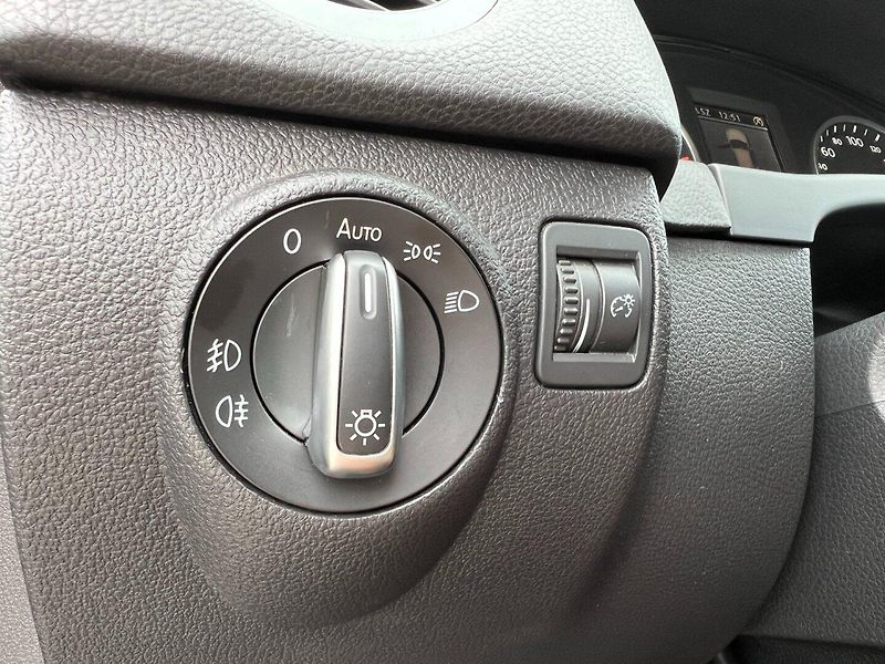 Volkswagen Tiguan (2013) 2.0TDi 103kW Sport & Style - fotka 22 z 43