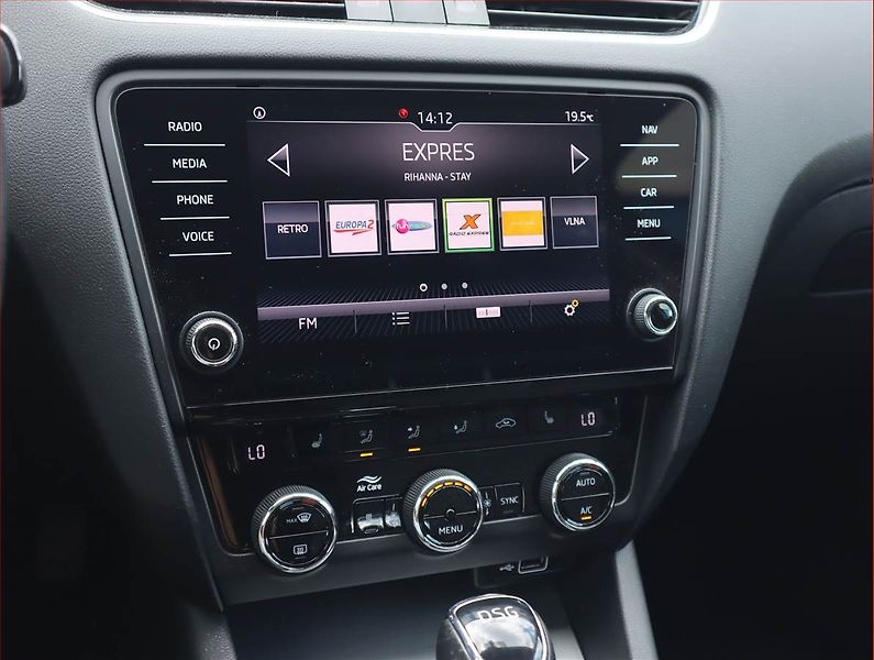 Škoda Octavia (2018) 2.0 TDI, Automat, Serv.kniha - fotka 12 z 20
