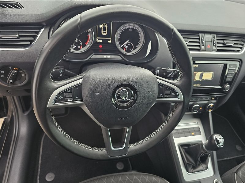 Škoda Octavia III 2,0TDi 110KW Edition + - fotka 12 z 46
