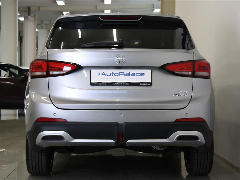 MG ZS 1,5 Hybrid+ Exclusive 20tkm.ČR - fotka 4 z 27