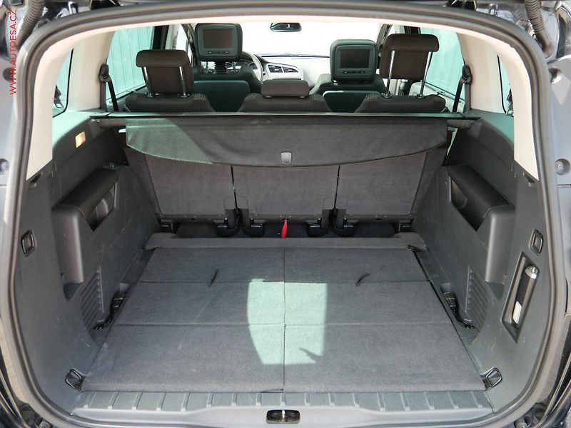 Peugeot 5008 (2010) 2.0 HDi 7míst, ČR, Panor. TZ - fotka 7 z 19