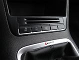 Volkswagen Tiguan (2014) R-Line 2.0 TDI, 4X4, Navi - náhled 16