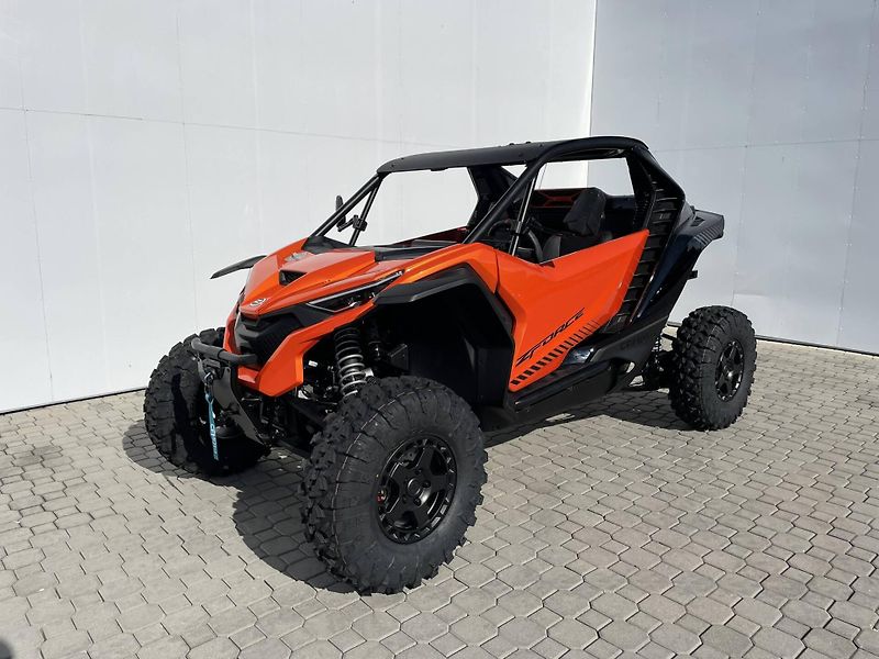 CFMOTO (2026) Gladiator Z10 Turbo T1B EPS - fotka 4 z 14