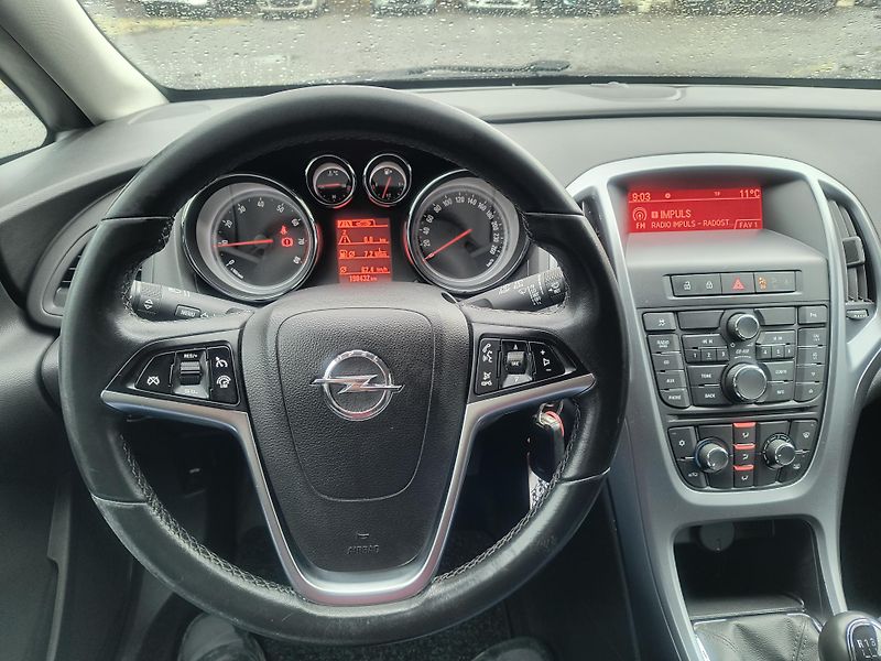 Opel Astra (2016) 1.6 88KW/AC/PDC/TEMPOMAT/DO/PC - fotka 30 z 51