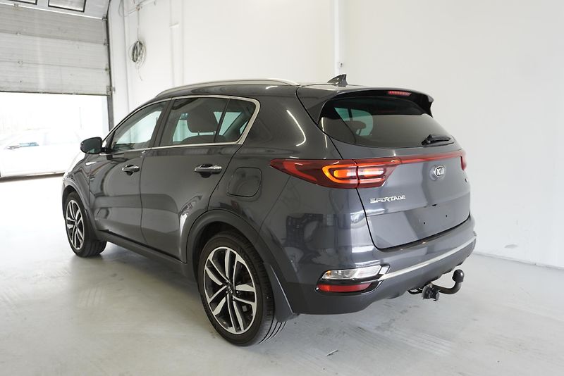 Kia Sportage 2,0 CRDI 4WD ADVANCE - fotka 7 z 31