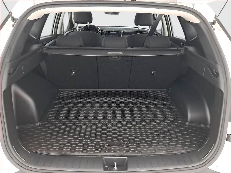 Hyundai Tucson (2023) 1.6 T-GDI, ČR,1.maj - fotka 13 z 20