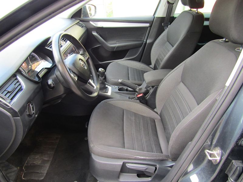 Škoda Octavia (2018) 1.6 TDI - fotka 19 z 43