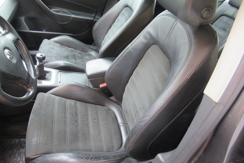 Volkswagen Passat 2.0 TDi AUT. KLIMA TEMPOMAT - fotka 12 z 16