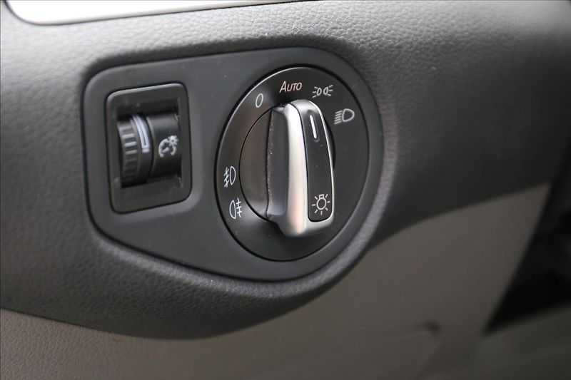 Seat Alhambra 2,0 103KW,AUTOMAT - fotka 21 z 55