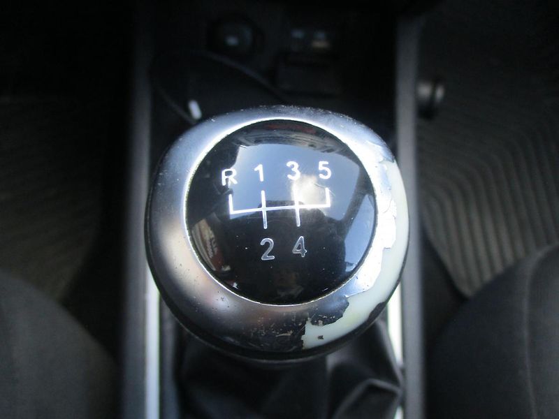 Kia Ceed 1.6 CRDi 16V - fotka 24 z 30