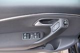 Volkswagen Polo 1.0 MPi AUT. KLIMA  NAVIGACE - náhled 18