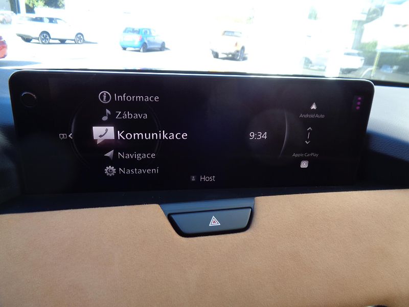 Mazda CX-80 (2026) 2,5 PHEV,AT,4x4,HOMURA,AKCE! - fotka 23 z 42