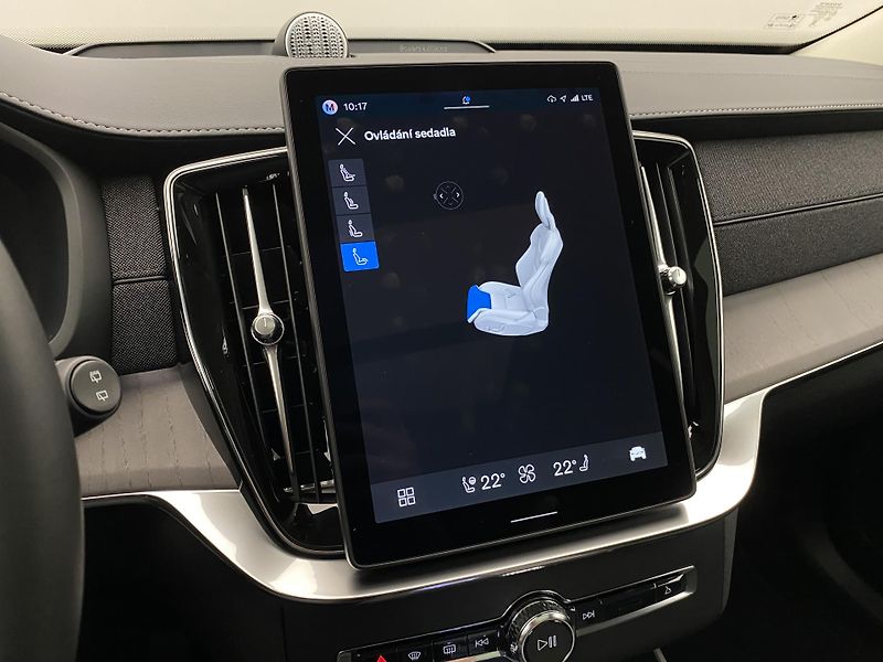 Volvo XC90 (2026) T8 AWD Plug-in DARK PLUS 7m - fotka 73 z 75