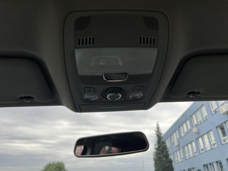 Audi Q5 2.0TFSi 155KW QUATTRO AUTOMAT - fotka 18 z 41