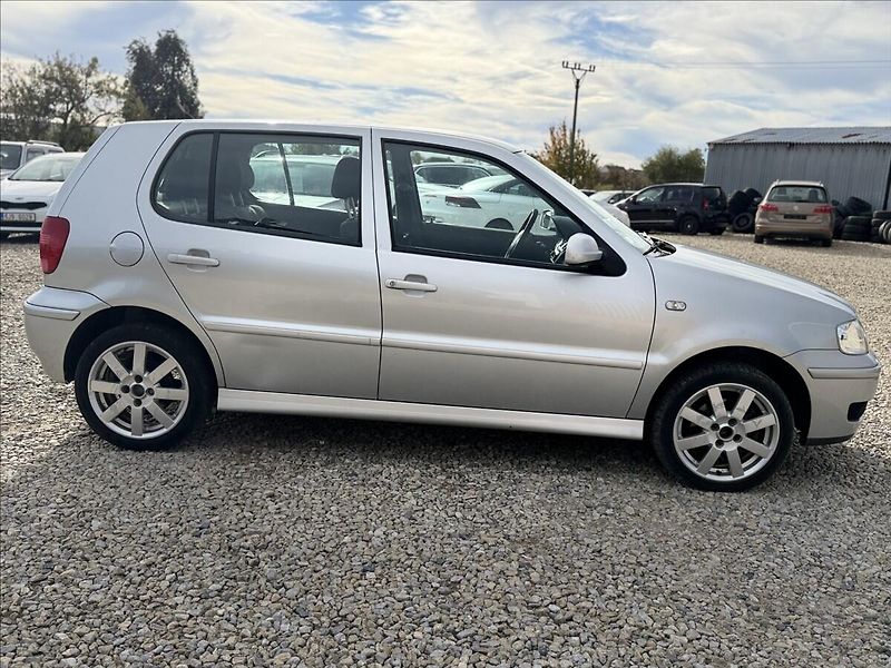 Volkswagen Polo 1,4 TDI KLIMA - fotka 4 z 21