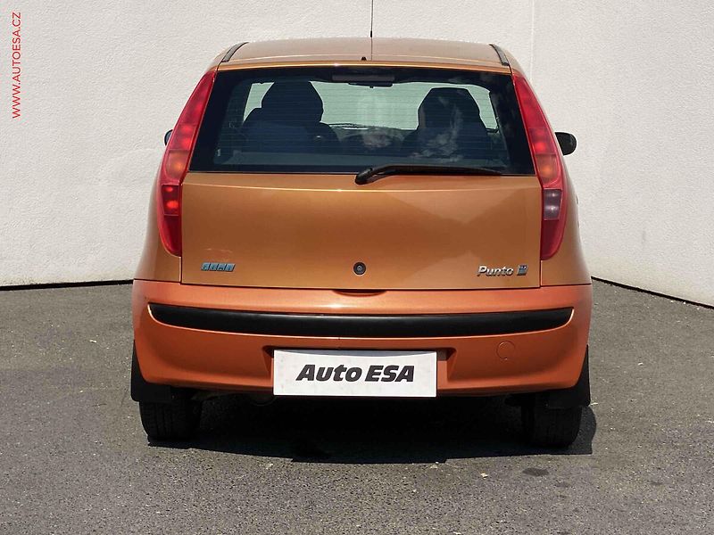 Fiat Punto (2000) 1.2i, ČR, STK7/28 - fotka 5 z 14